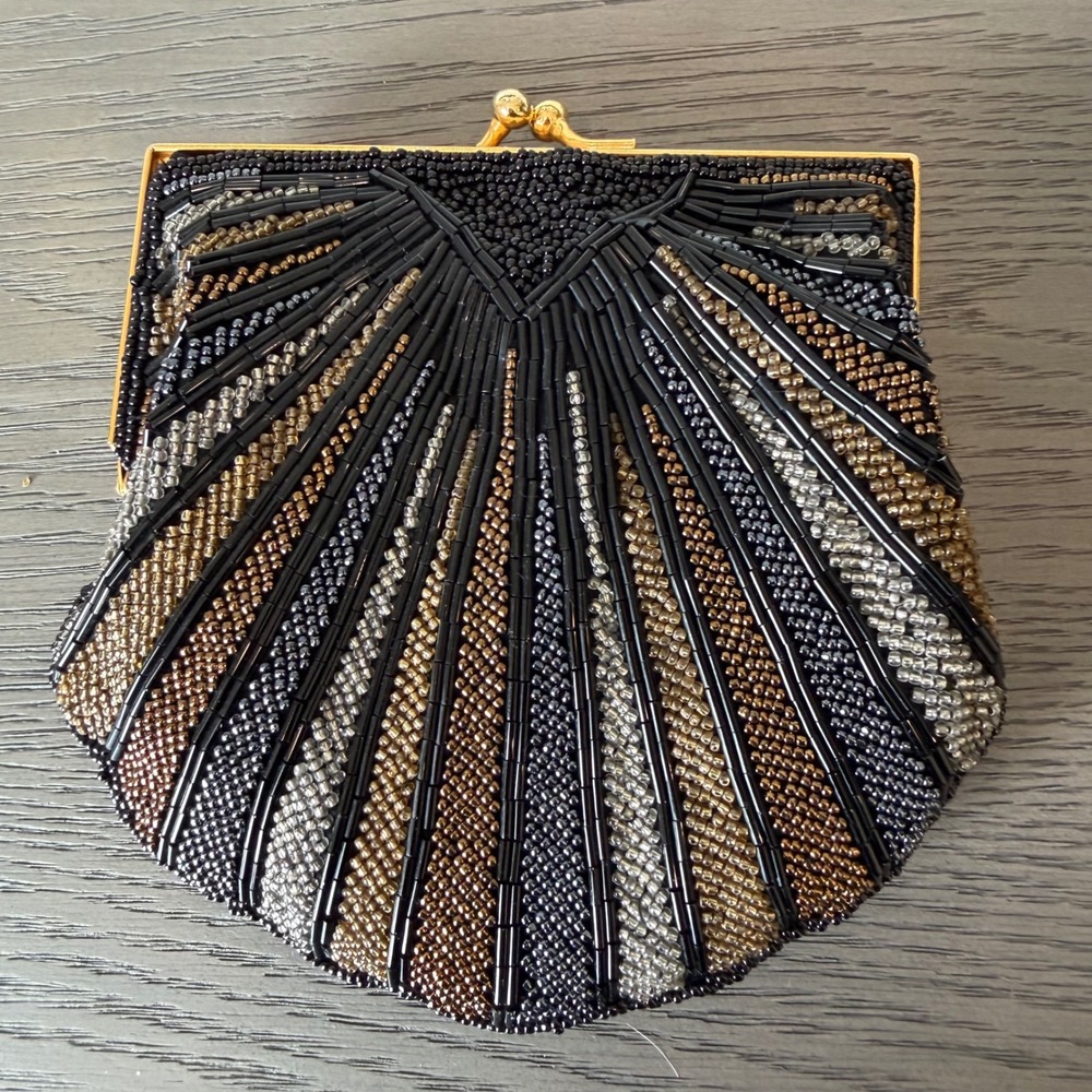 VTG Beaded Shell Clutch Bag Black Gold Silver Art Deco Crossbody‎ 20s 40s Retro